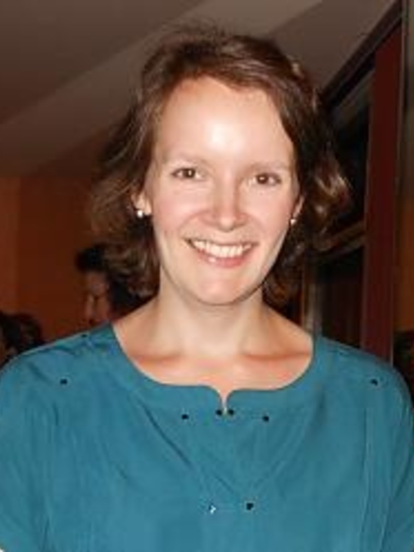 Dr Karen Campbell